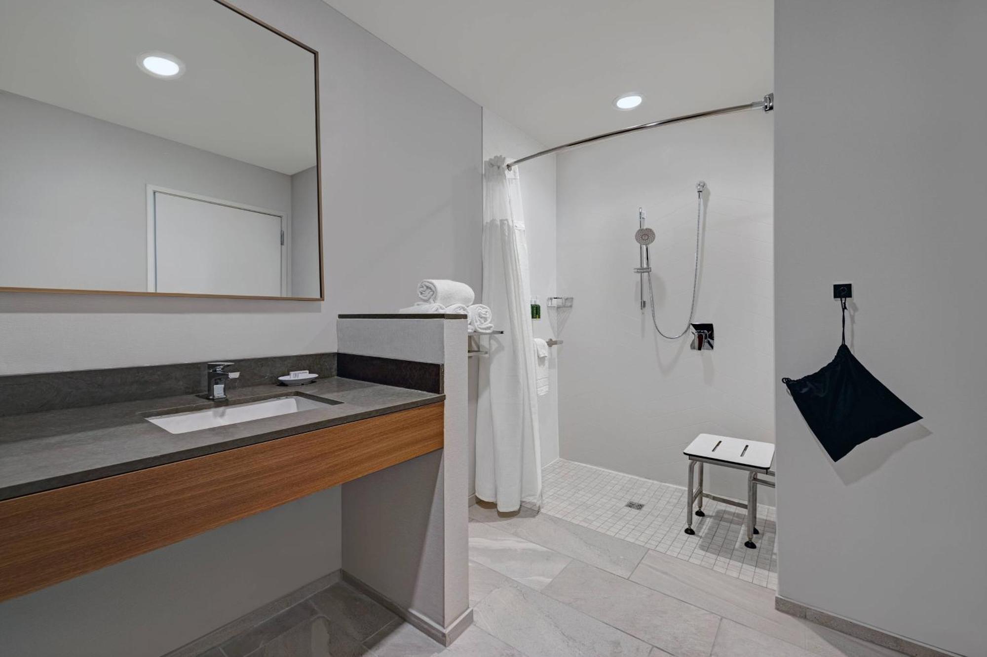 Fairfield Inn & Suites By Marriott Milwaukee Brookfield Extérieur photo